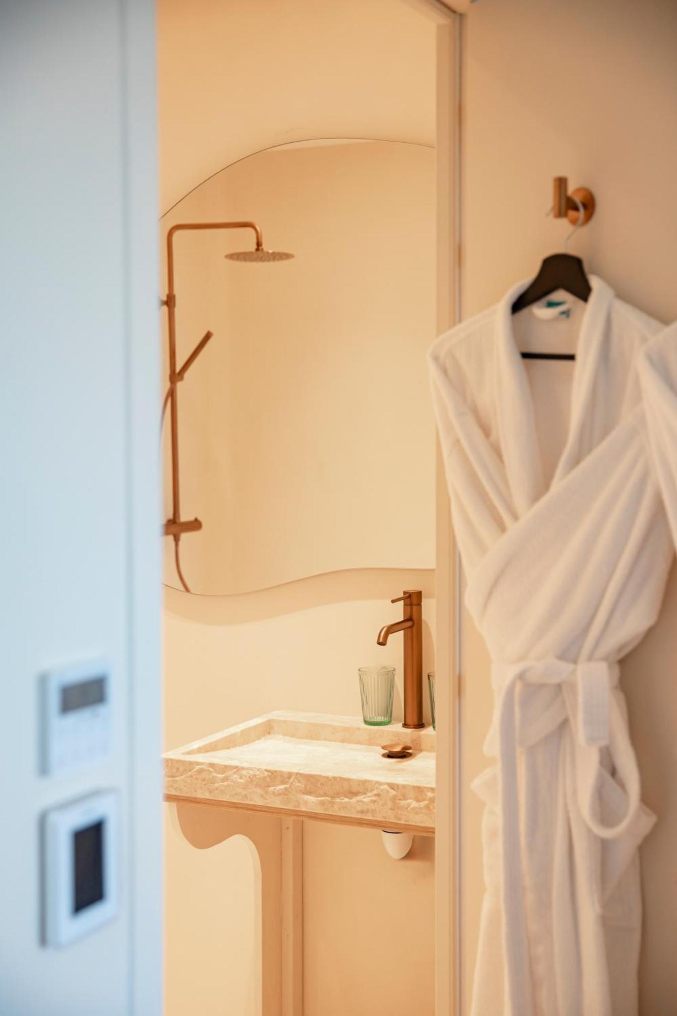 Tinah Saint-Tropez Hotel Luaran gambar