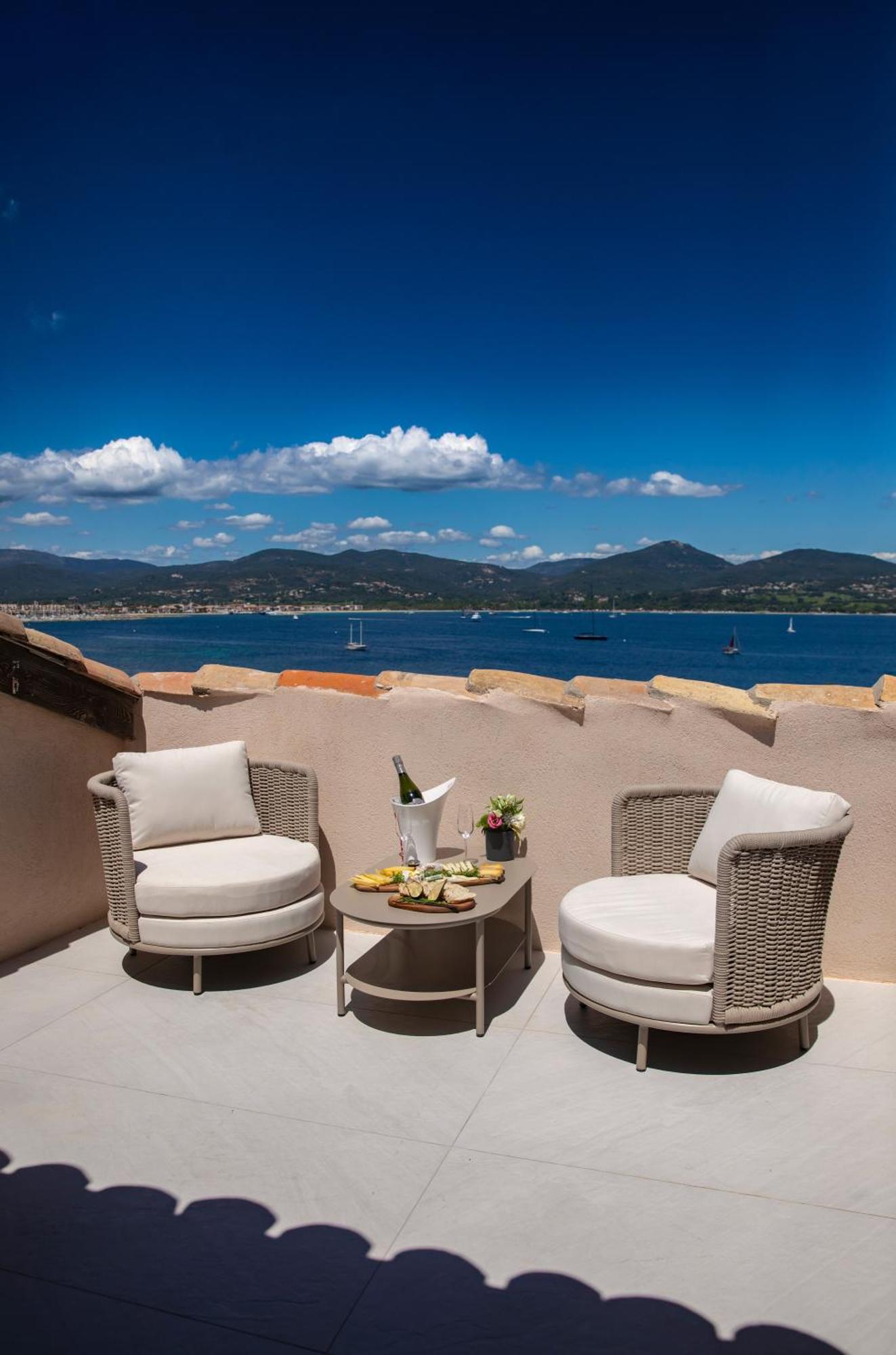 Tinah Saint-Tropez Hotel Luaran gambar