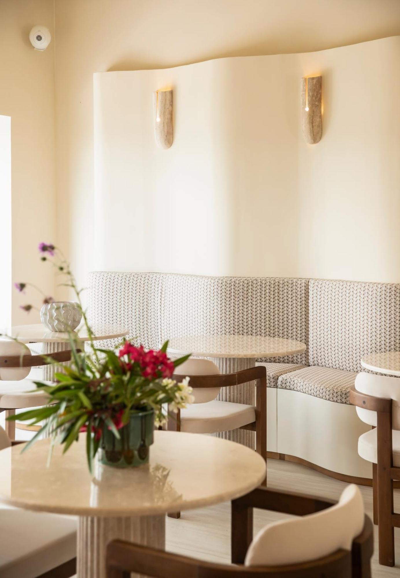 Tinah Saint-Tropez Hotel Luaran gambar